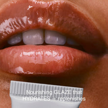 Cargar imagen en el visor de la galería, Labial Rhode Peptide Lip Treatment - Strawberry Glaze