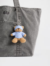 Cargar imagen en el visor de la galería, Llavero Gap Brannan Bear Sleep Bag Charm - Blue &amp; White Stripe