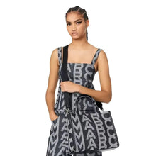 Cargar imagen en el visor de la galería, Tote Marc Jacobs Monogram Medium - Denim Blue