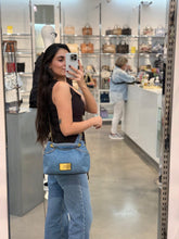 Cargar imagen en el visor de la galería, Crossbody Marc Jacobs The Plaza Medium - Denim