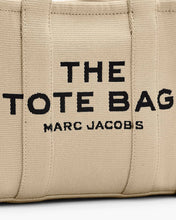 Cargar imagen en el visor de la galería, The Tote Bag Marc Jacobs Jacquard Small - Warm Sand