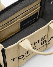 Cargar imagen en el visor de la galería, The Tote Bag Marc Jacobs Jacquard Medium - Warm Sand